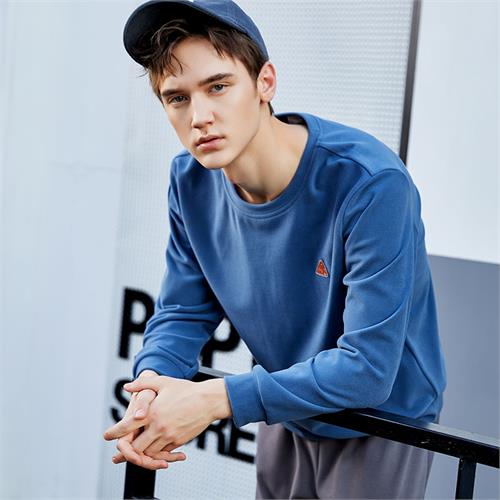 舒棉绒针织男套装