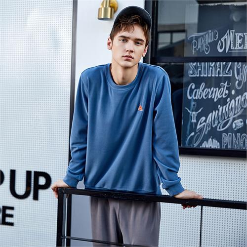 舒棉绒针织男套装