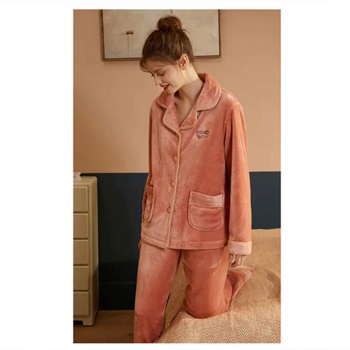 双面法莱绒女套装