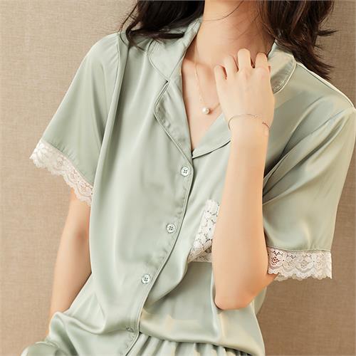 缎面蕾丝短袖短裤套装