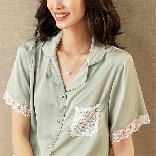 缎面蕾丝短袖短裤套装