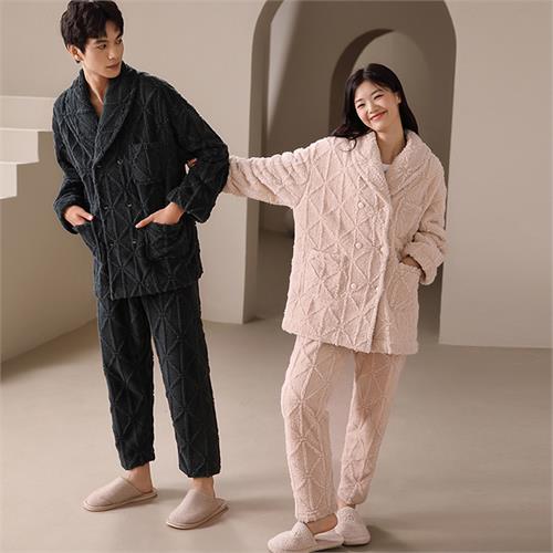 厚款泡芙绒女套装