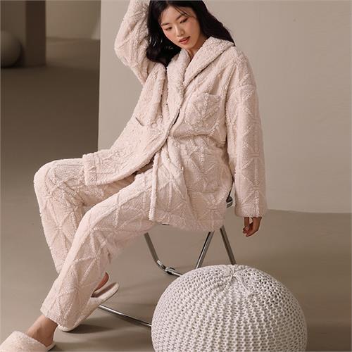 厚款泡芙绒女套装