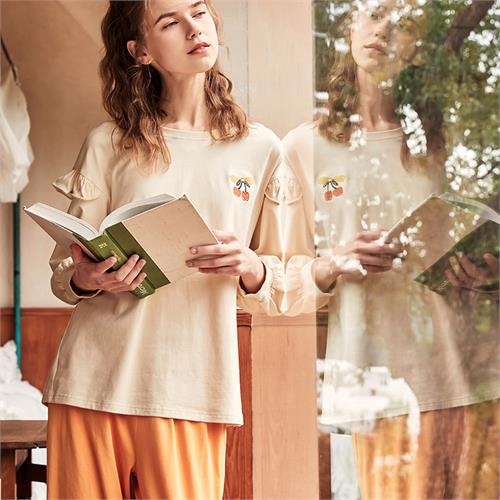 长袖针织纯棉女套装