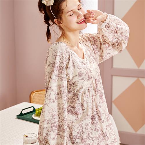 针织印花女套装