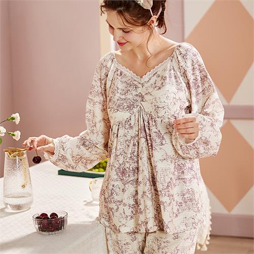 针织印花女套装